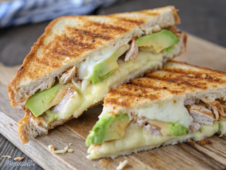 Image of Grilled Chicken & Avocado Sandwich